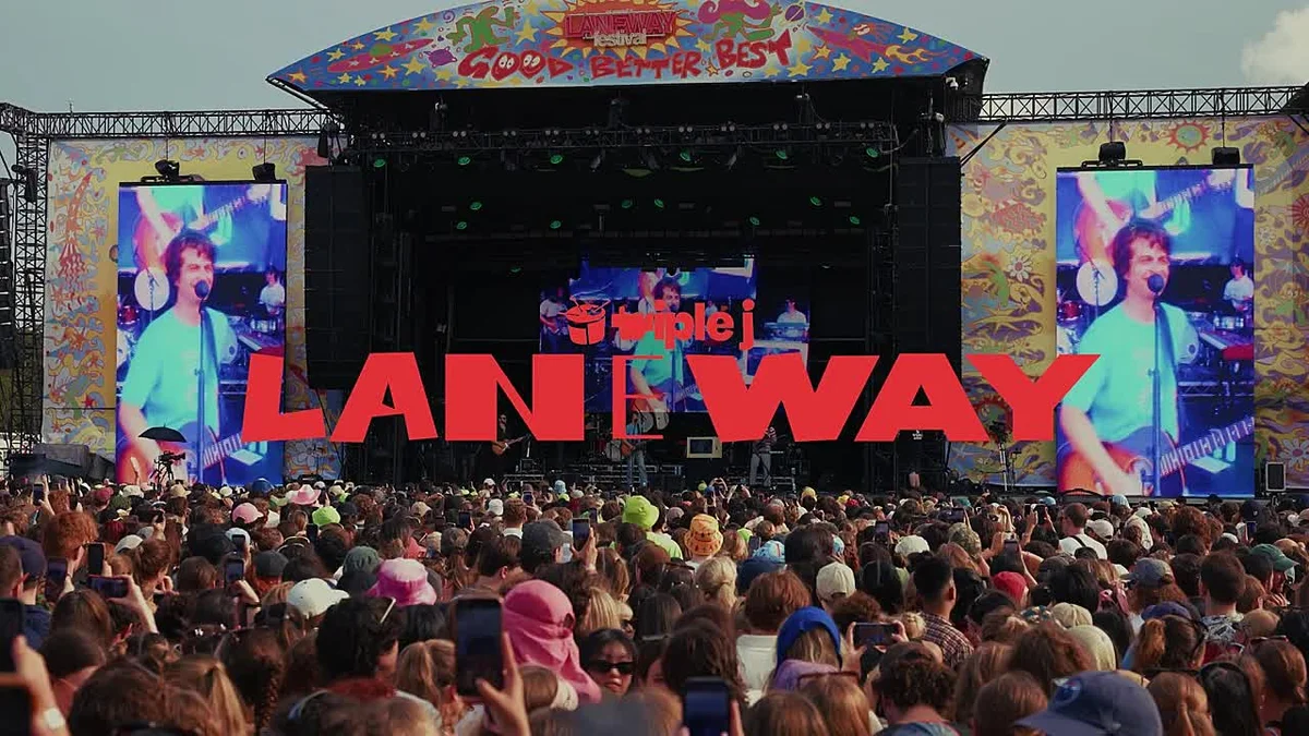 Djo - 'End of Beginning' (live at Laneway 2025)