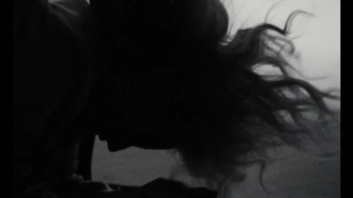 Anna Calvi God’s Lonely Man feat Iggy Pop